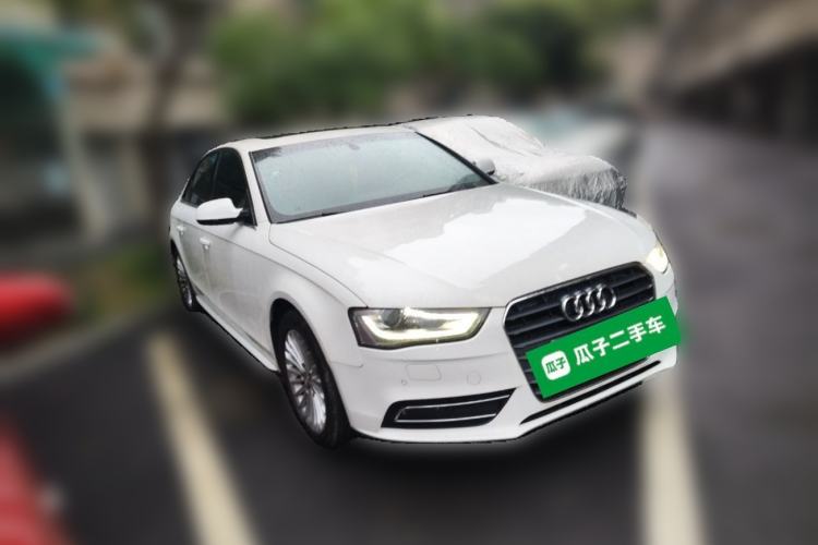 Used Audi A4L 2015 35 TFSI Automatic Luxury Edition Front Right 45 Deg