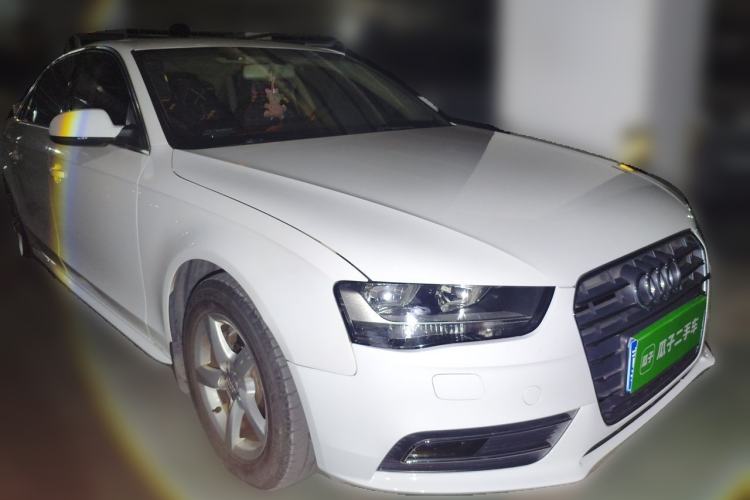 Used Audi A4L  Front Right 45 Deg