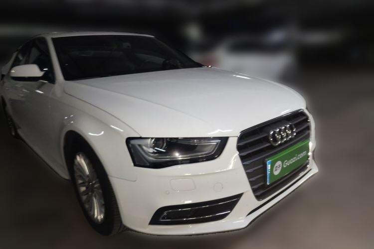 Used Audi A4L 2015 35 TFSI Automatic Comfort Model Front Right 45 Deg
