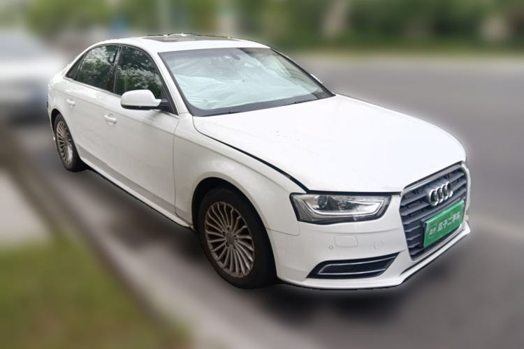 Used Audi A4L 2015 35 TFSI Automatic Comfort Model Front Right 45 Deg