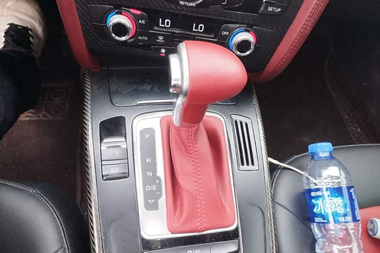 Used Audi A4L 2015 35 TFSI Automatic Standard Model Gear Lever