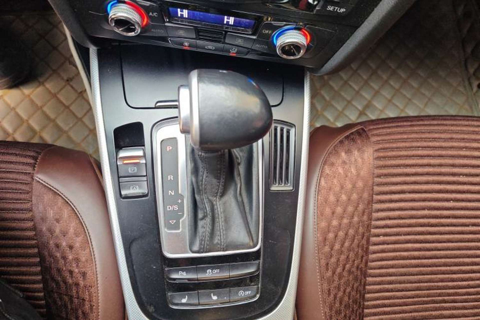 Used Audi A4L 2015 45 TFSI quattro Individual Sport Edition Gear Lever