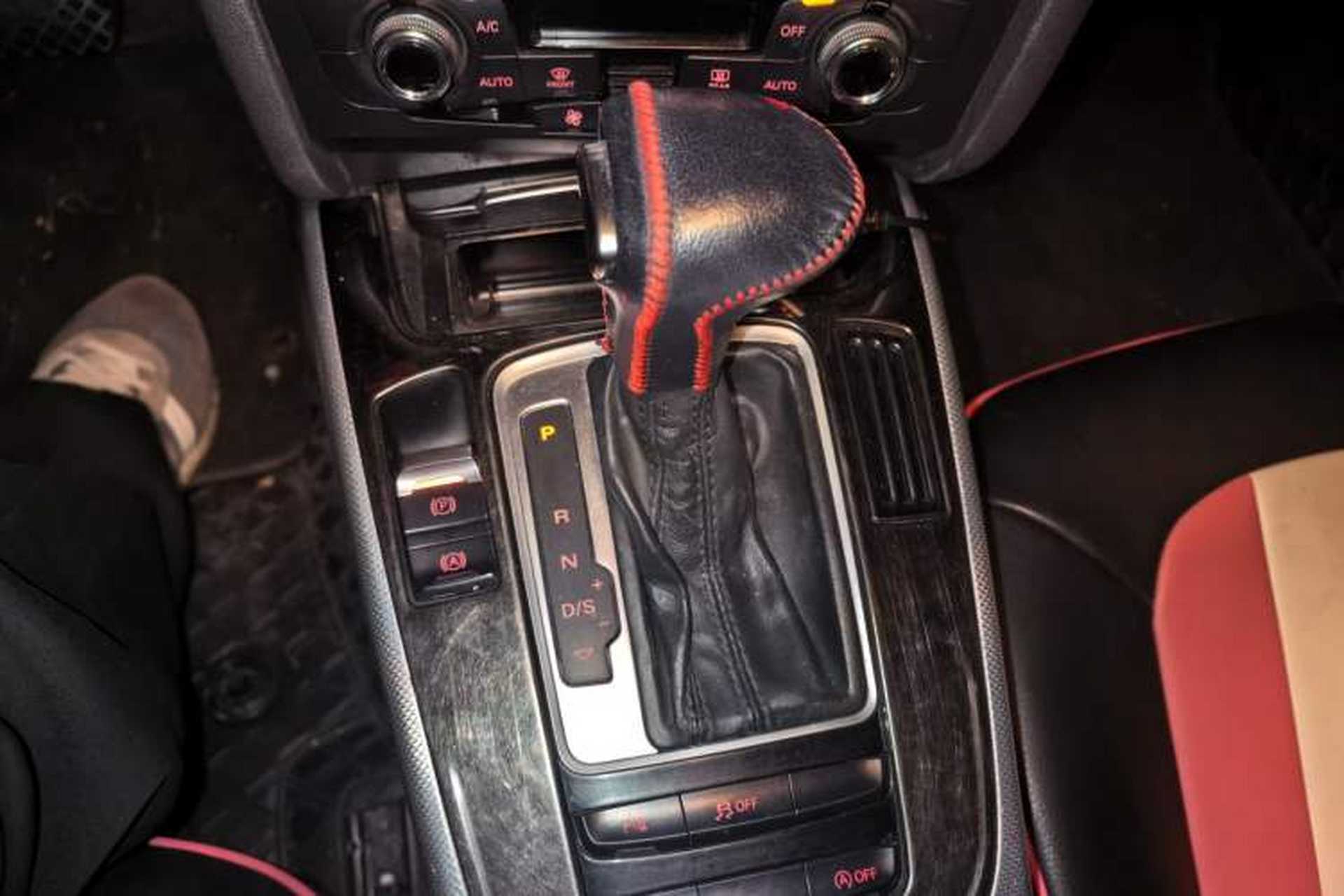 Used Audi A4L 2015 35 TFSI Automatic Standard Model Gear Lever