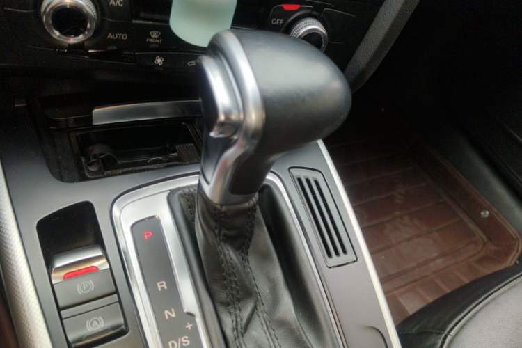 Used Audi A4L 2015 45 TFSI quattro Individual Sport Edition Gear Lever