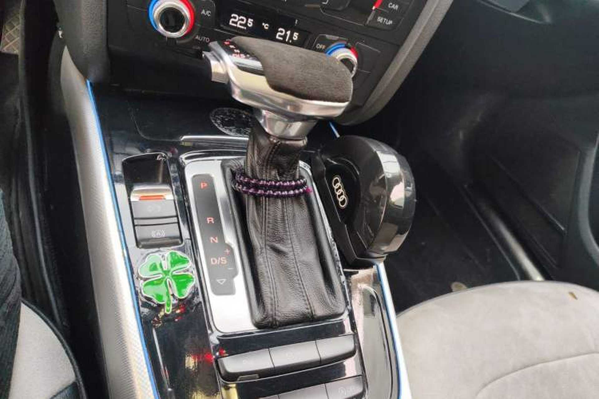 Used Audi A4L 2015 45 TFSI quattro Individual Sport Edition Gear Lever