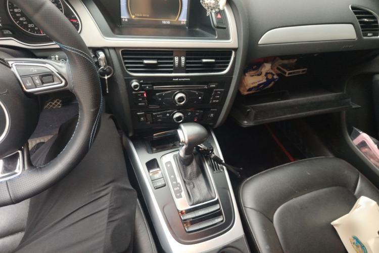 Used Audi A4L 2015 35 TFSI Automatic Standard Model Gear Lever