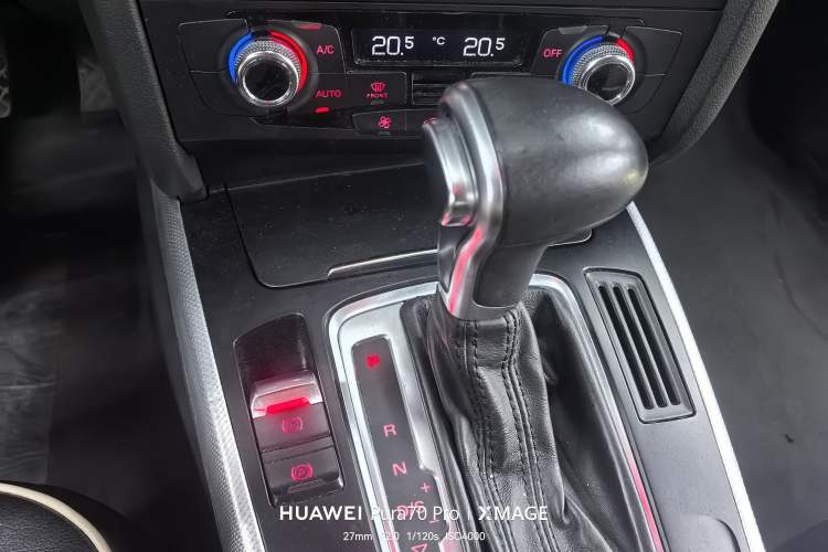 Used Audi A4L 2015 35 TFSI Automatic Standard Model Gear Lever