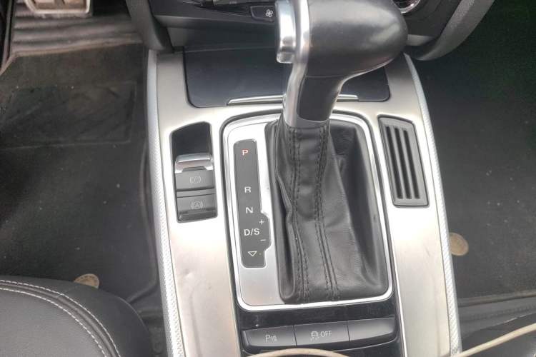 Used Audi A4L 2015 45 TFSI quattro Individual Sport Edition Gear Lever