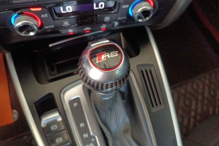 Used Audi A4L 2015 45 TFSI quattro Individual Sport Edition Gear Lever