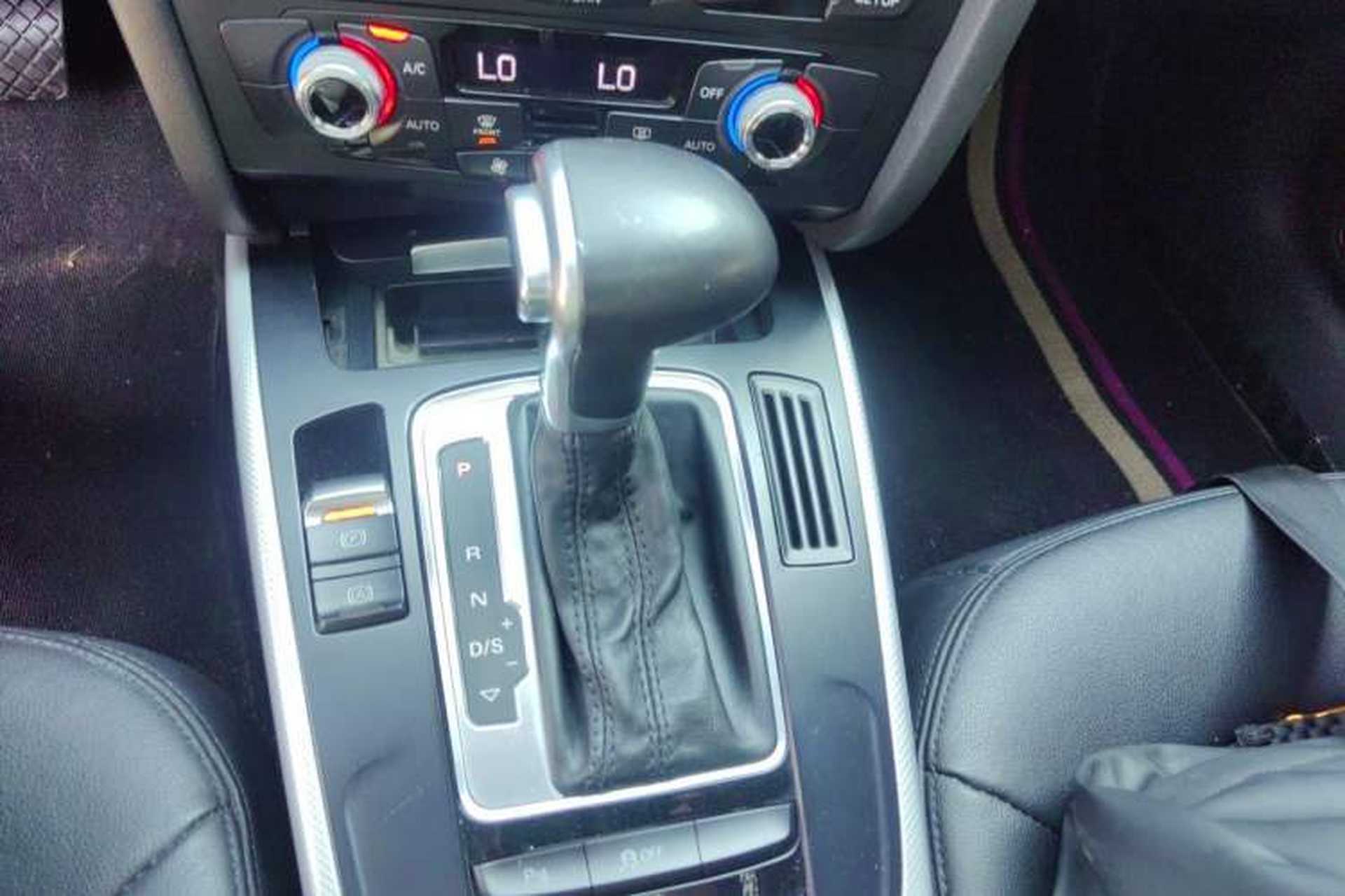 Used Audi A4L 2015 35 TFSI Millionth Anniversary Intelligent Edition Gear Lever