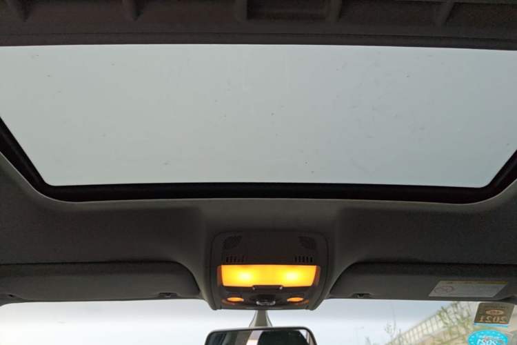 Used Audi A4L 2015 30 TFSI Automatic Comfort Model Headliner