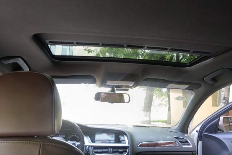 Used Audi A4L 2015 35 TFSI Automatic Comfort Model Headliner