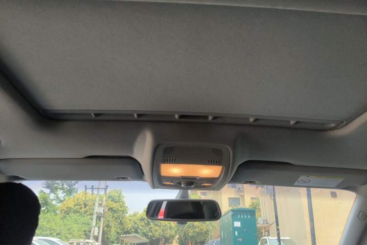 Used Audi A4L 2015 35 TFSI Automatic Comfort Model Headliner