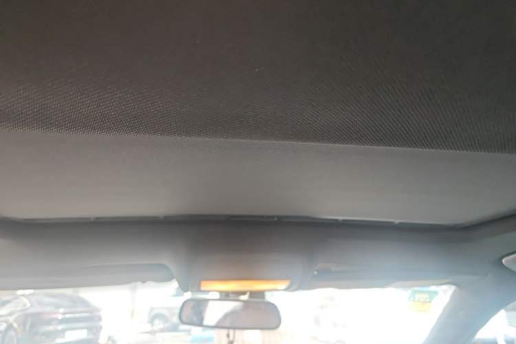 Used Audi A4L 2015 35 TFSI Automatic Comfort Model Headliner