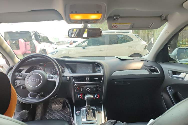 Used Audi A4L 2015 35 TFSI Automatic Standard Model Headliner