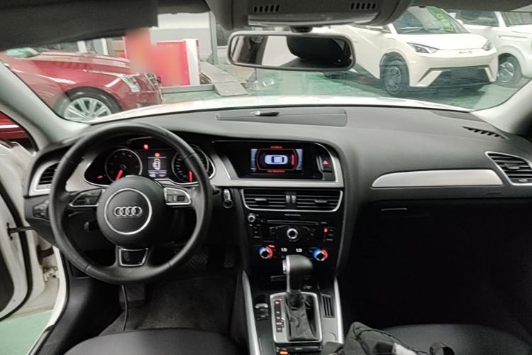 Used Audi A4L 2015 35 TFSI Automatic Standard Model Headliner
