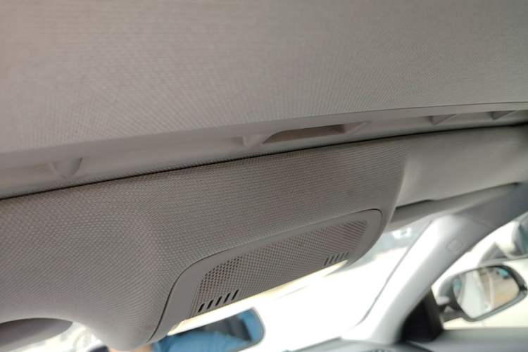 Used Audi A4L 2015 35 TFSI Automatic Comfort Model Headliner