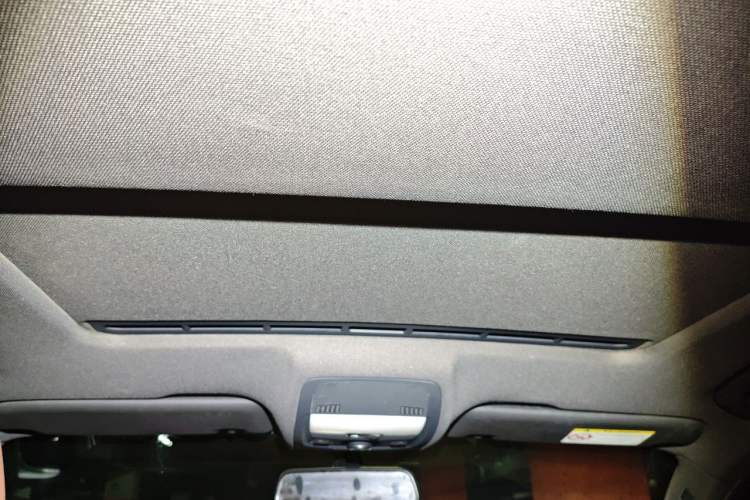 Used Audi A4L 2015 35 TFSI Automatic Comfort Model Headliner