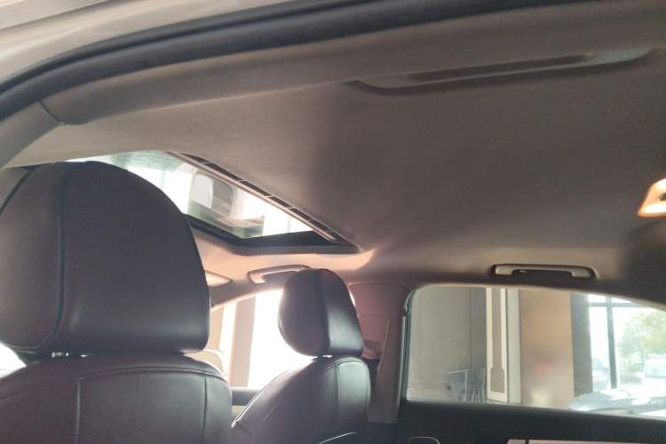 Used Audi A4L 2015 35 TFSI Automatic Standard Model Headliner