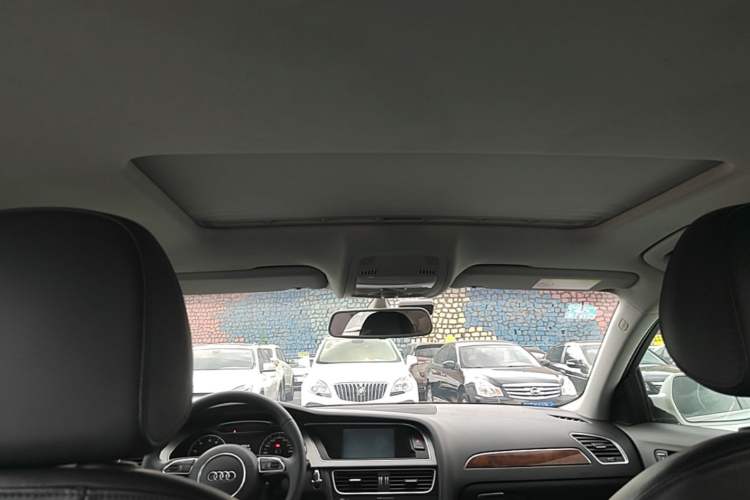 Used Audi A4L 2015 35 TFSI Automatic Comfort Model Headliner