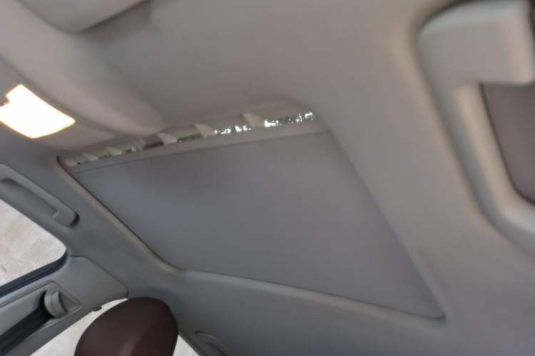 Used Audi A4L 2015 30 TFSI Automatic Comfort Model Headliner