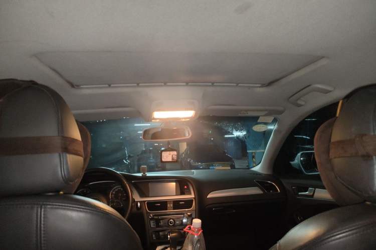Used Audi A4L 2015 35 TFSI Automatic Standard Model Headliner