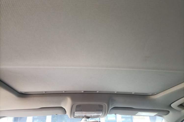 Used Audi A4L 2015 35 TFSI Automatic Comfort Model Headliner