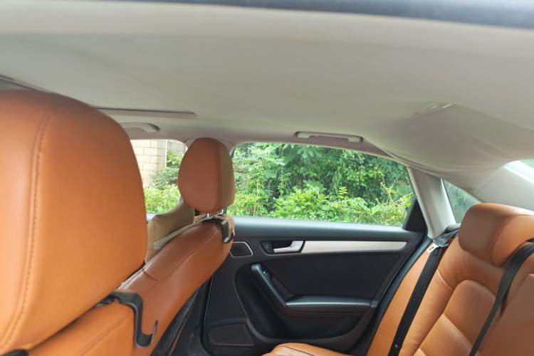 Used Audi A4L 2015 35 TFSI Automatic Standard Model Headliner
