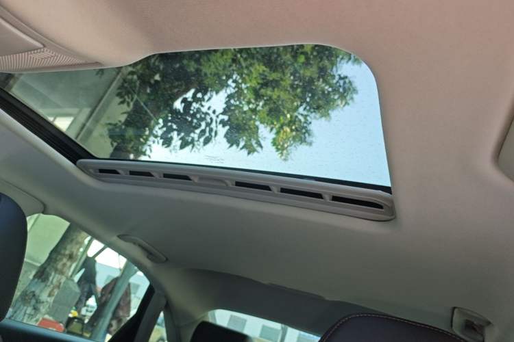 Used Audi A4L 2015 45 TFSI quattro Individual Sport Edition Headliner
