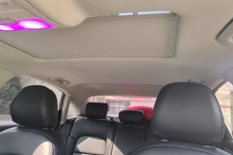 Used Audi A4L 2015 45 TFSI quattro Individual Sport Edition Headliner