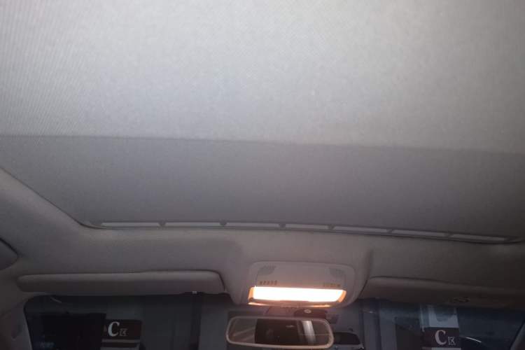 Used Audi A4L 2015 30 TFSI Automatic Comfort Model Headliner