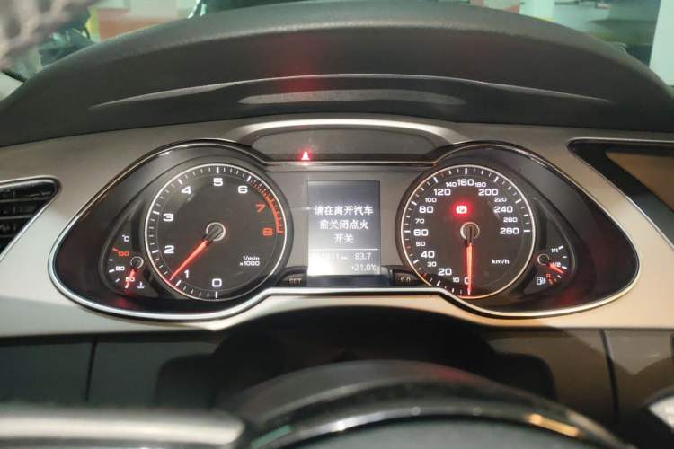 Used Audi A4L 2015 35 TFSI Automatic Standard Model Instrument Cluster
