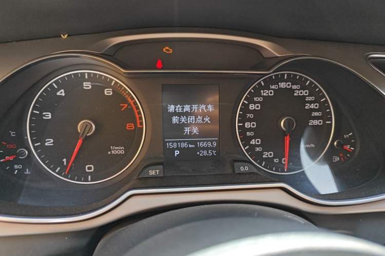 Used Audi A4L 2015 35 TFSI Automatic Comfort Model Instrument Cluster