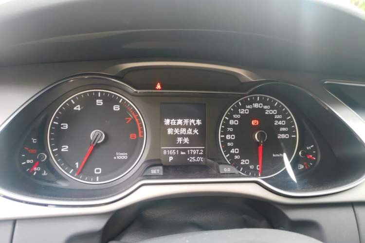 Used Audi A4L 2015 35 TFSI Automatic Comfort Model Instrument Cluster