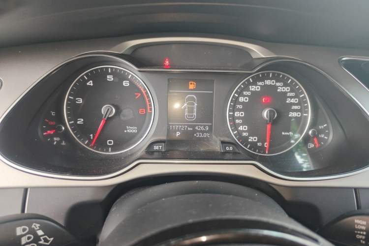 Used Audi A4L 2015 35 TFSI Automatic Standard Model Instrument Cluster