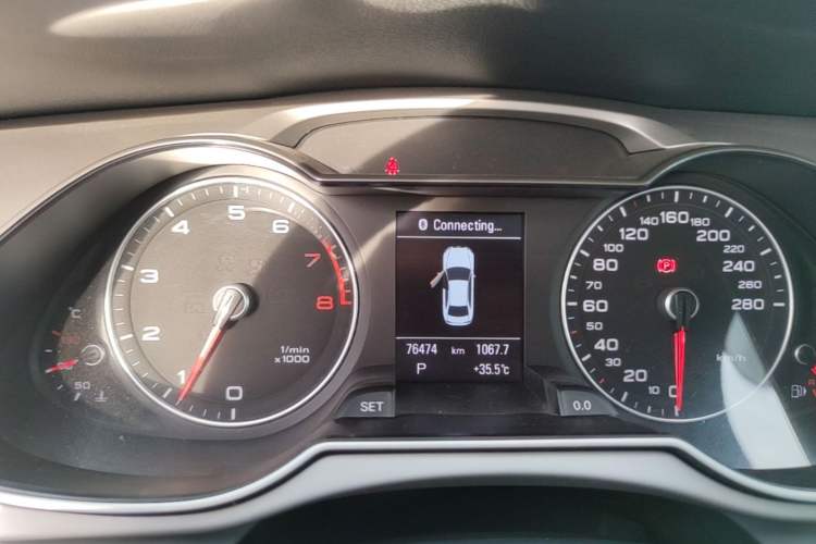 Used Audi A4L 2015 35 TFSI Automatic Technology Model Instrument Cluster