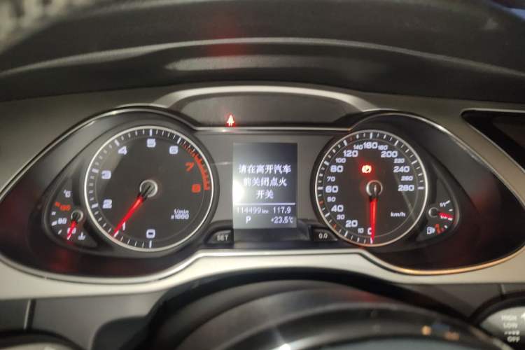 Used Audi A4L 2015 45 TFSI quattro Individual Sport Edition Instrument Cluster