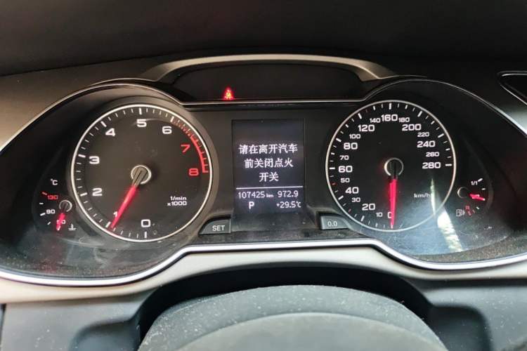 Used Audi A4L 2015 35 TFSI Automatic Standard Model Instrument Cluster