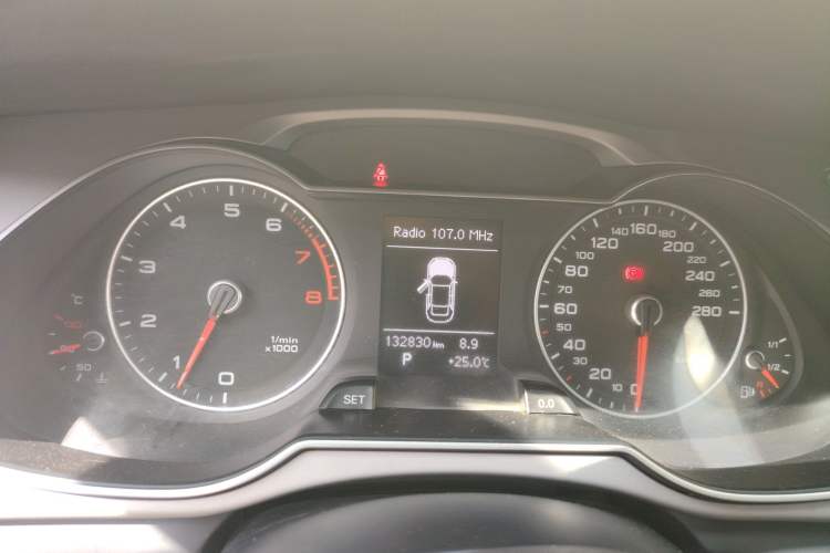 Used Audi A4L 2015 35 TFSI Automatic Standard Model Instrument Cluster
