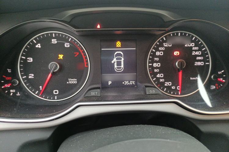 Used Audi A4L 2015 35 TFSI Automatic Standard Model Instrument Cluster