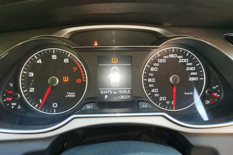 Used Audi A4L 2015 35 TFSI Automatic Standard Model Instrument Cluster