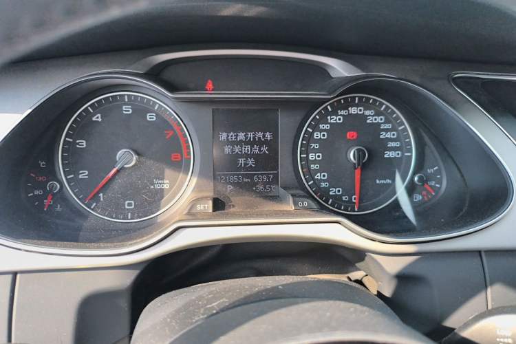 Used Audi A4L 2015 35 TFSI Automatic Standard Model Instrument Cluster