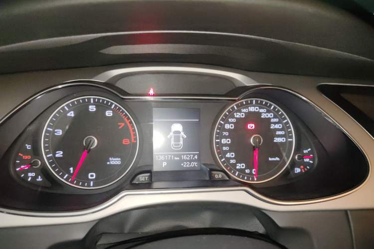 Used Audi A4L 2015 35 TFSI Automatic Standard Model Instrument Cluster