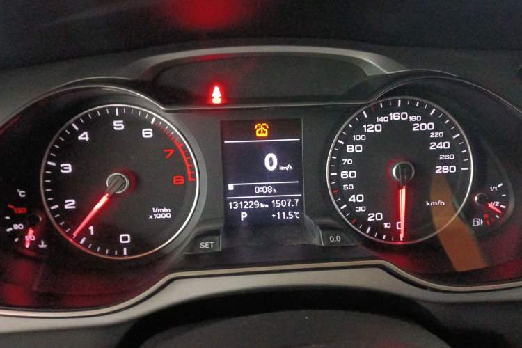 Used Audi A4L 2015 35 TFSI Automatic Standard Model Instrument Cluster