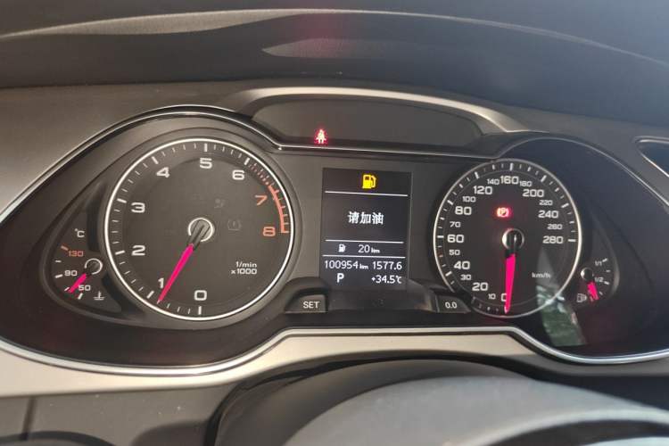 Used Audi A4L 2015 35 TFSI Automatic Standard Model Instrument Cluster