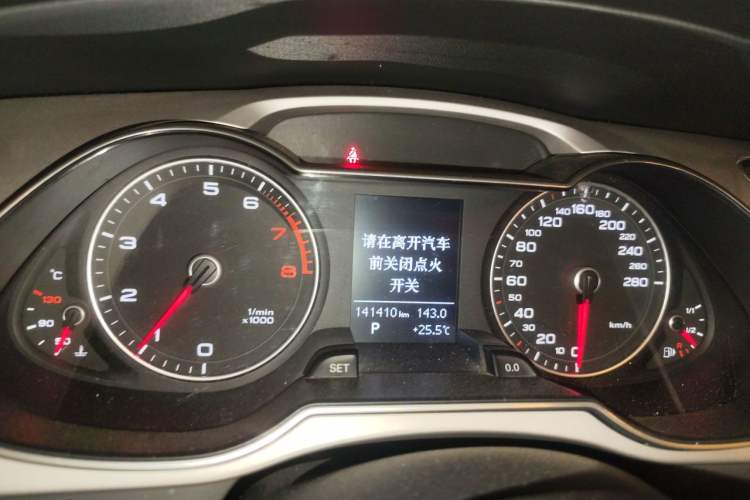 Used Audi A4L 2015 35 TFSI Automatic Standard Model Instrument Cluster
