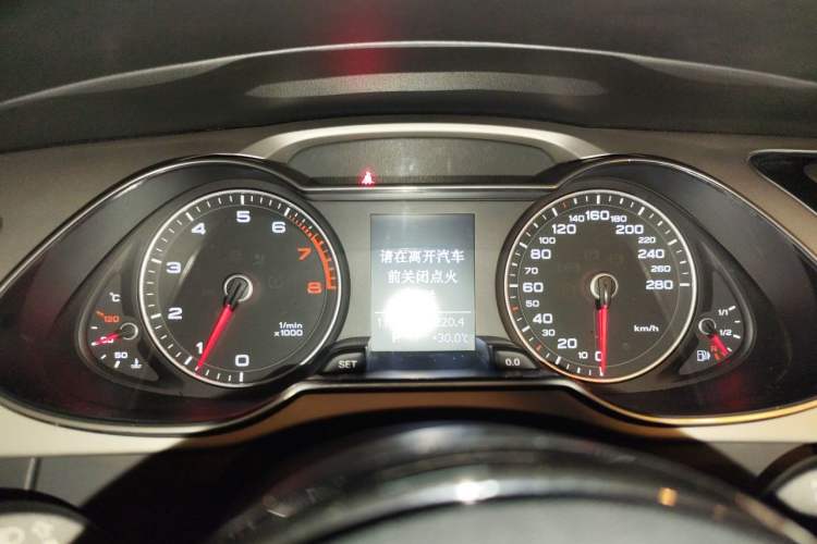 Used Audi A4L 2015 35 TFSI Automatic Standard Model Instrument Cluster