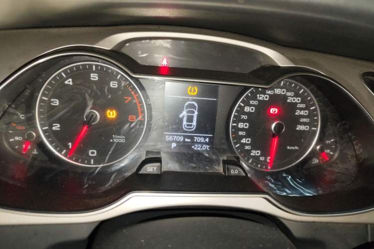 Used Audi A4L 2015 35 TFSI Automatic Standard Model Instrument Cluster