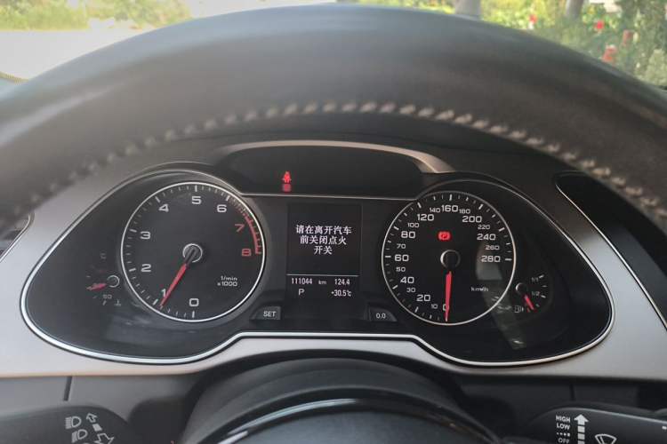 Used Audi A4L 2015 35 TFSI Automatic Technology Model Instrument Cluster