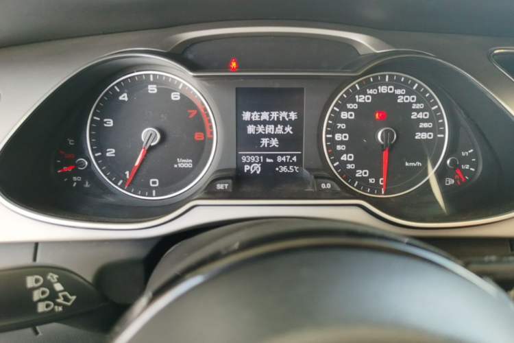 Used Audi A4L 2015 35 TFSI Automatic Standard Model Instrument Cluster